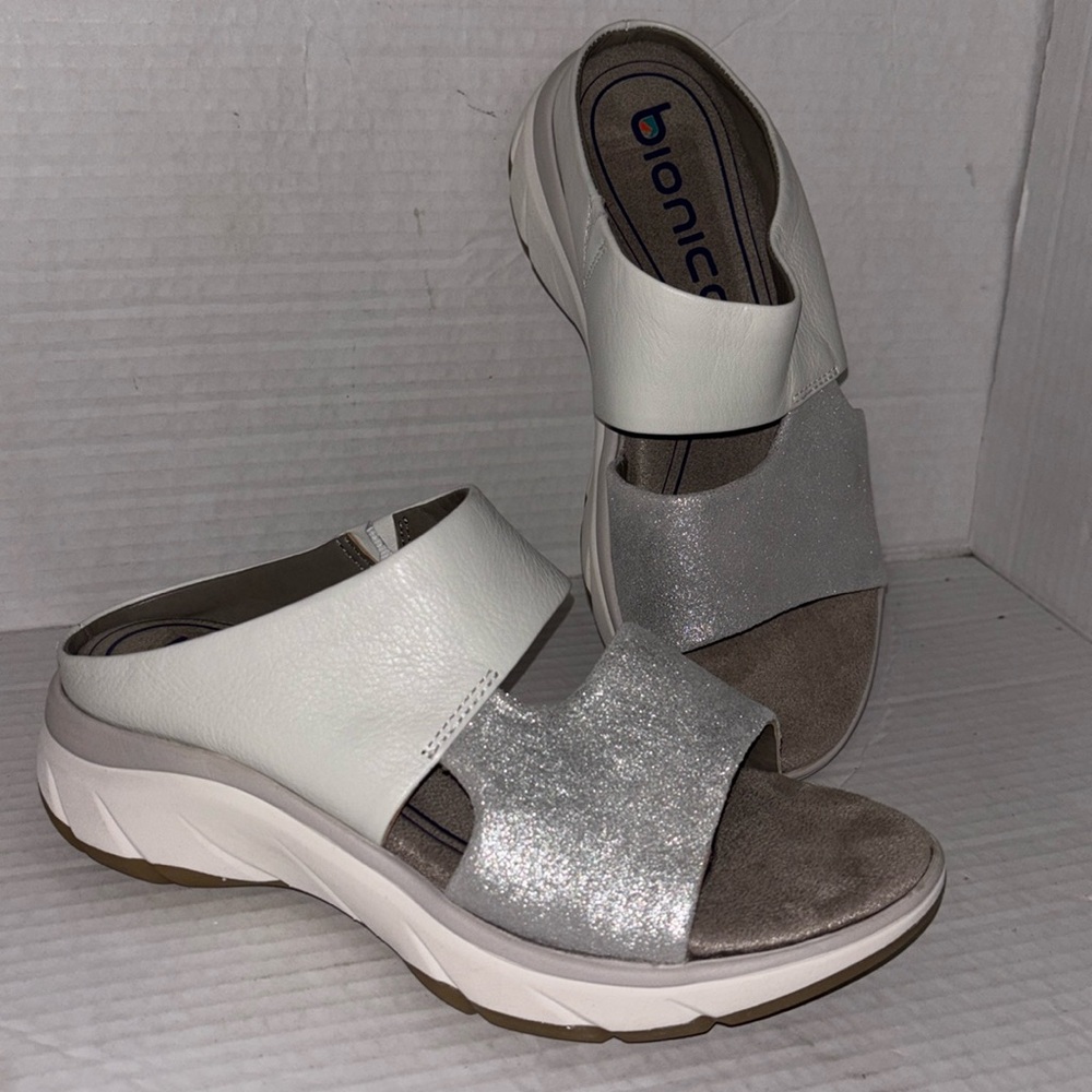 Bionica Airmont Wedge Slide womens 6 M Sandals slip on Silver Leather shoes